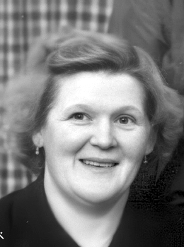 <br><em>Jeanette<br><br>farmors mor<br>Siris Sofia Douhan<br>(1912- 1959)</em>